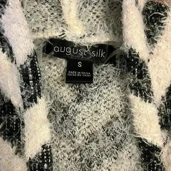 August Silk Women’s black & white chevron print cardigan sweater open front - Picture 2 of 11